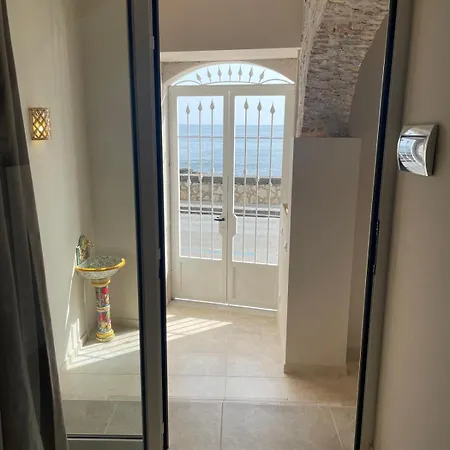 Apartamento Emi's House Sea Front *